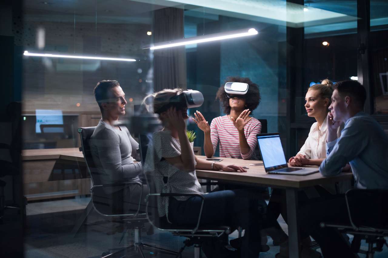 Top benefits of AR and VR for team and client collaboration - CORDONIQ